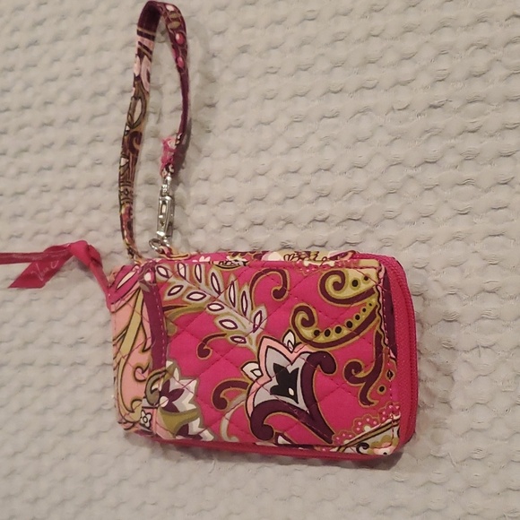 EUC Vera Bradley Wristlet (39) - Picture 1 of 4